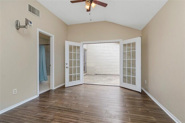 Building Photo - 6903 Foxmont Ln