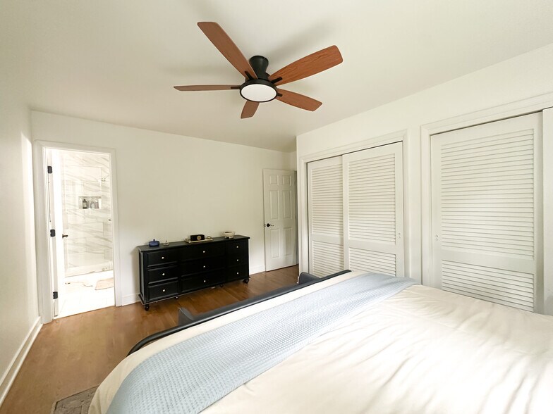 Primary Bedroom - 8409 Morey Ln