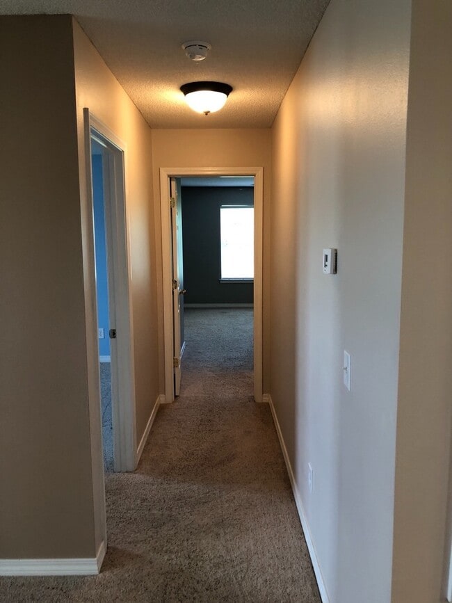 Building Photo - Gulf Breeze - Grand Ridge - 4 bedroom, 2.5...