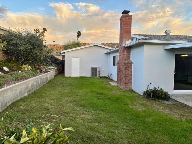 Building Photo - 75 Maxine Ave