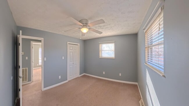 Building Photo - 3690 Nena Cir