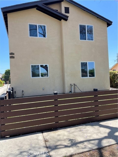 Building Photo - 6542 El Cortez Ave