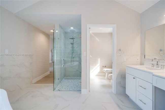 Building Photo - 9818 SW 111th Terrace