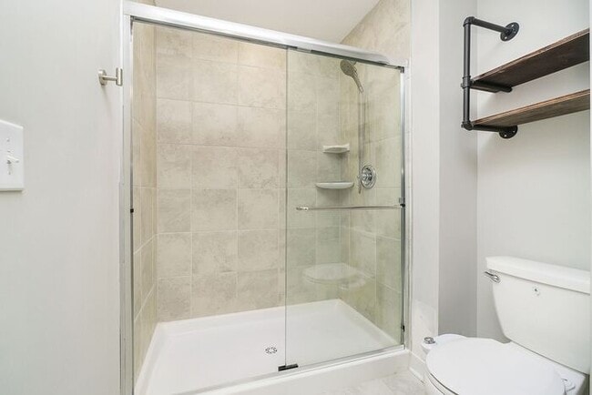 Building Photo - The Perfect Home, Meeting All Your Needs!