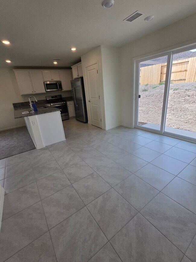 Building Photo - New home ready to rent in Dayton, $2350 per month