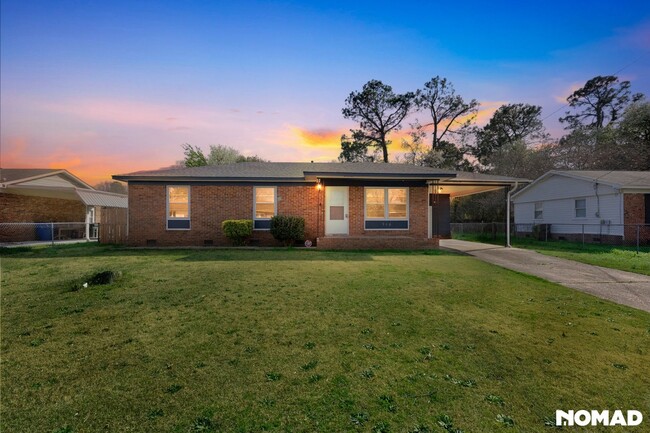 Building Photo - 318 Glen Canyon Dr