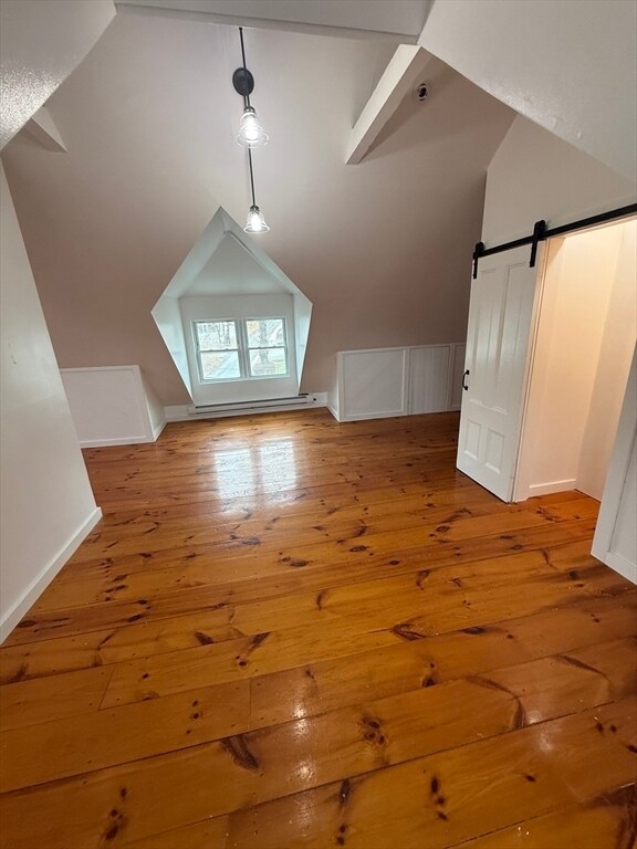 Building Photo - 7 N Green St