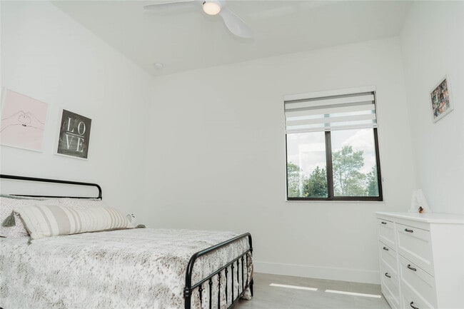 Building Photo - 10710 Aqua Ct