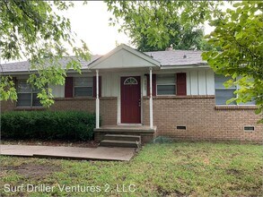 Building Photo - 4809 S Nassau Ave