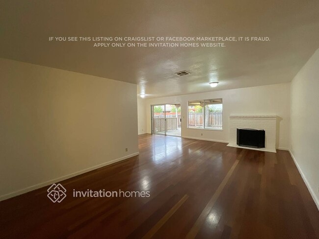 Building Photo - 2875 Georgia Dr