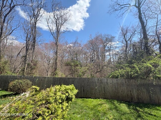 Building Photo - 103 Racquet Rd