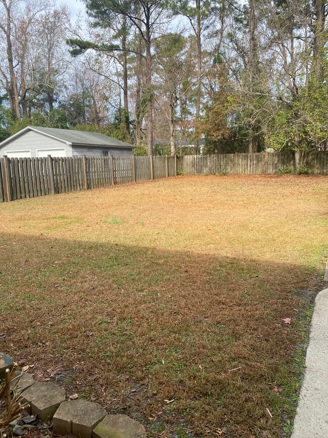 Building Photo - 112 Northbrook Dr