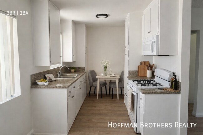 Building Photo - 5130 Yarmouth Ave