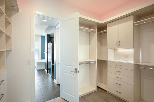 Building Photo - Single Story Pool Home In Reverence Guard Gated Community