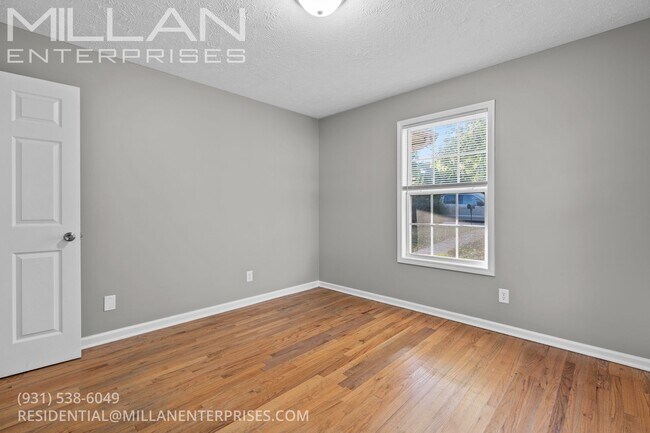 Building Photo - 101 Stacker Dr