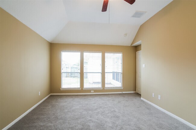 Building Photo - 6802 Mountain Wood Way