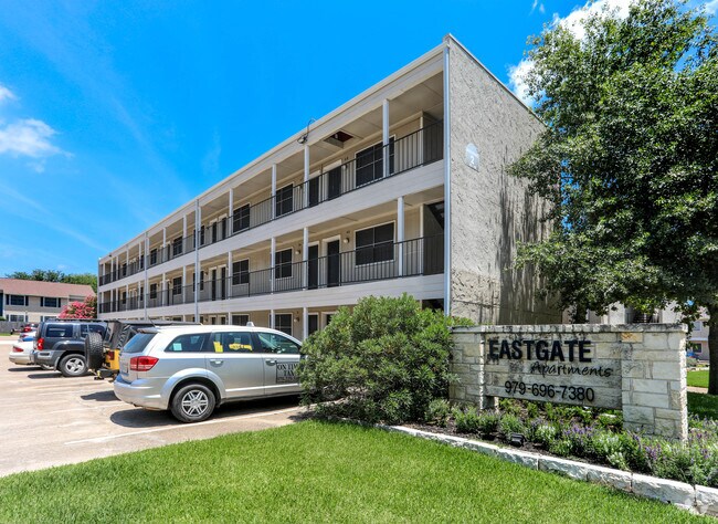 Eastgate Apartments College Station, TX Apartment Finder