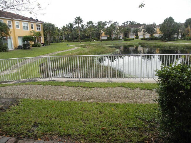 Building Photo - Pipers Cay