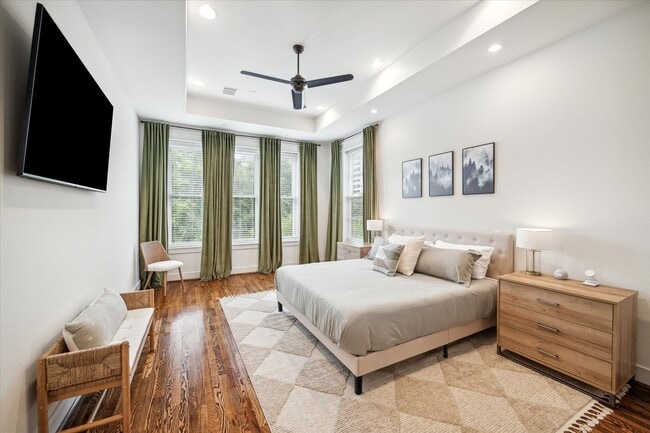 Building Photo - 1613 Prospect St