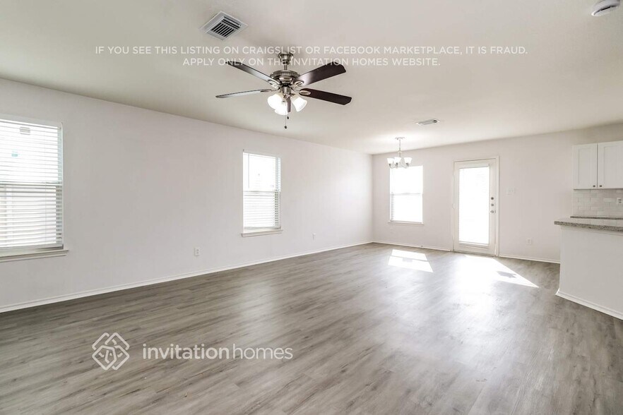 Building Photo - 20735 Desert Shadows Ln