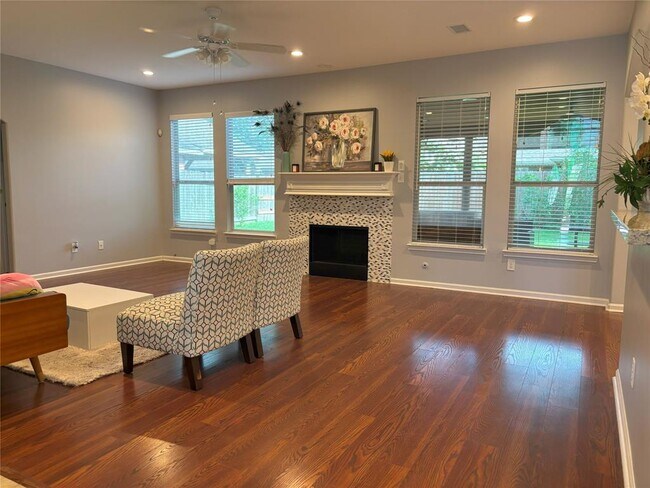 Building Photo - 16822 Marston Park Ln