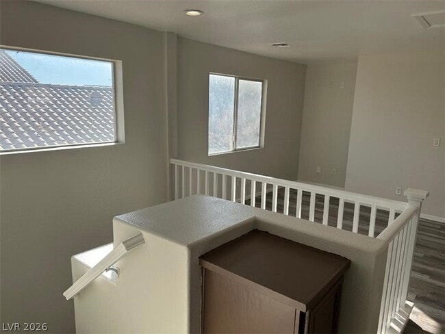 Building Photo - 8997 Ivybridge St