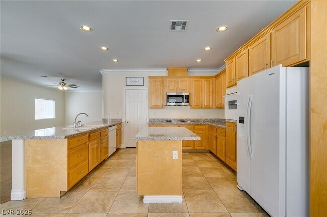 Building Photo - 9620 Sedona Hills Ct