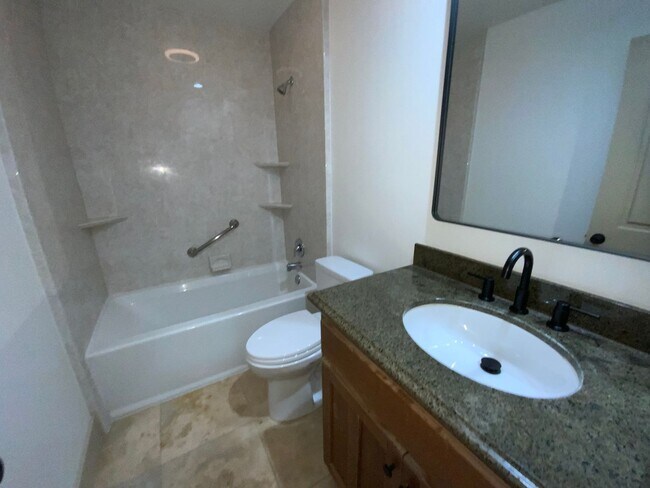 Building Photo - Long Term Furnished Rental available in Co...