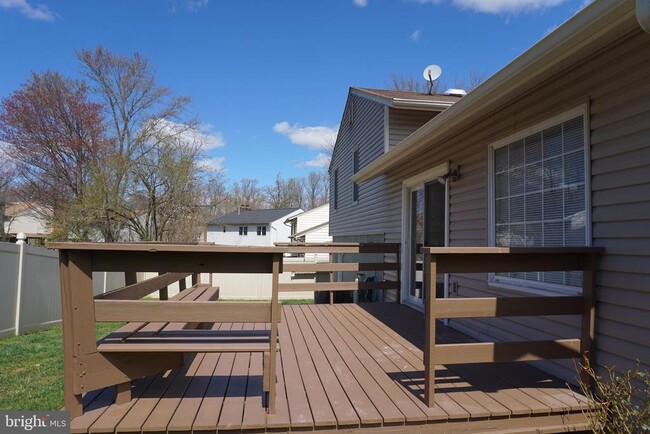Building Photo - 8722 Litwalton Ct