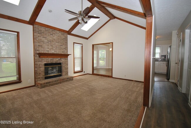Building Photo - 12401 Ledges Dr
