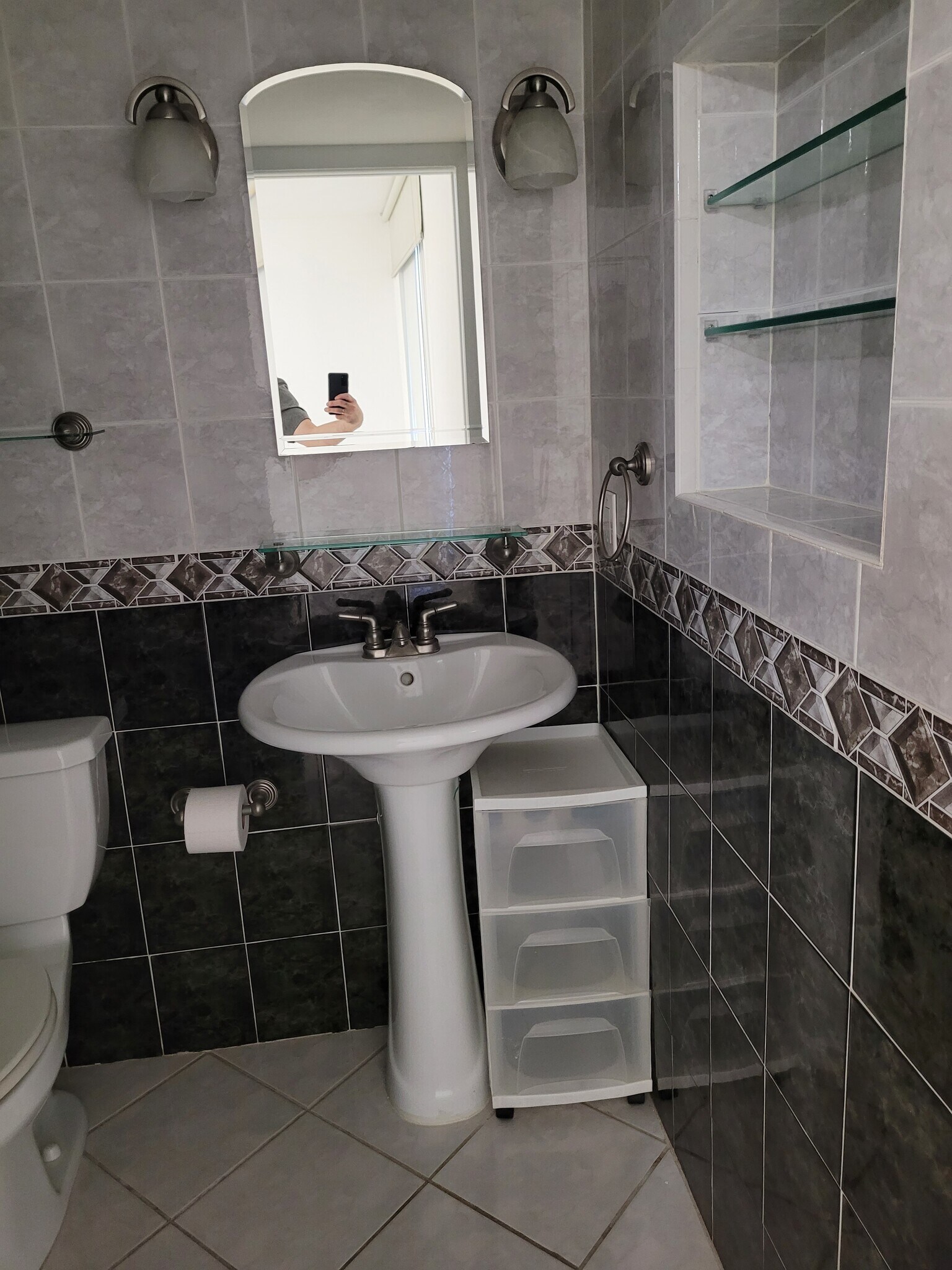 Master Bathroom - 8615 NW 8th St