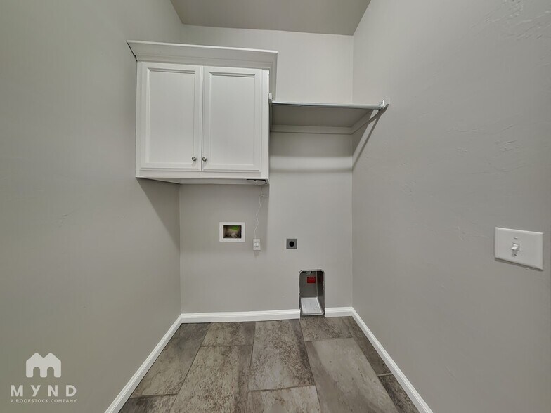 Building Photo - 18218 Manera Wy