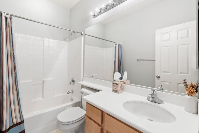 Building Photo - 11958 Miro Cir