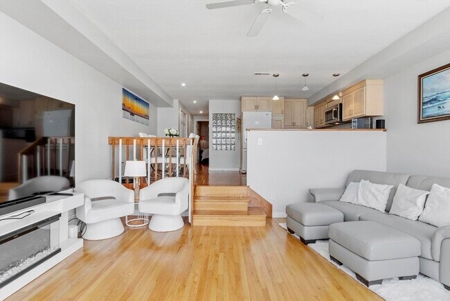 Building Photo - 40 Oceanside Dr