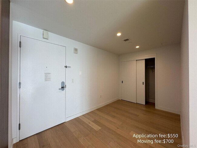 Building Photo - 13101 40th Road Unit 16T