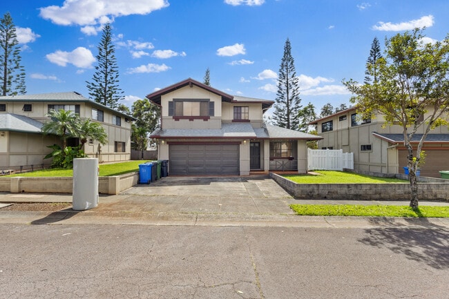 Building Photo - 95-1047-1047 Kahakiki St