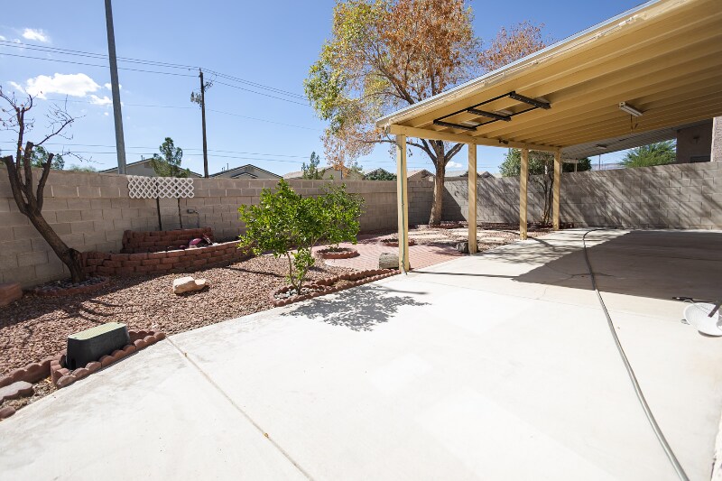 Building Photo - 7873 Laurelton Pl