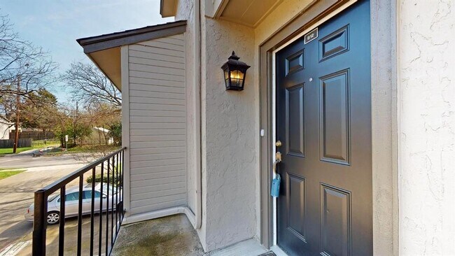 Building Photo - 5757 Martel Ave