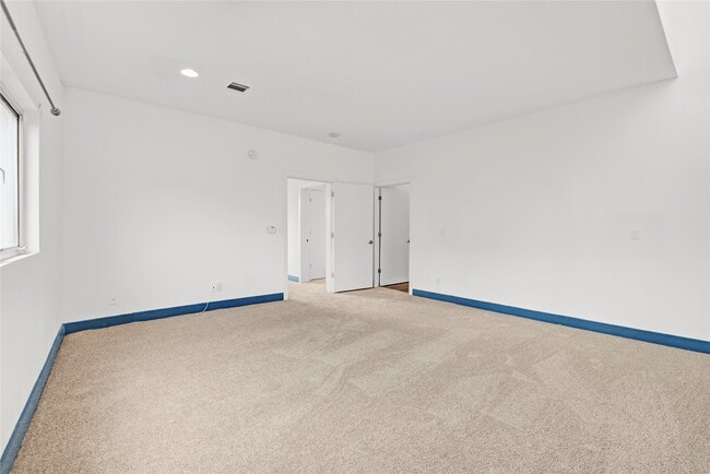 Building Photo - 3910 Austin St