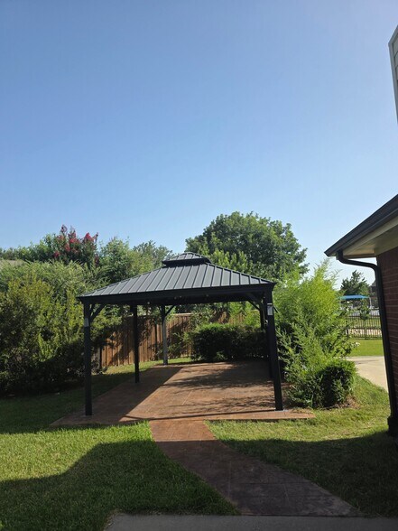 Building Photo - 12112 Lamington Dr