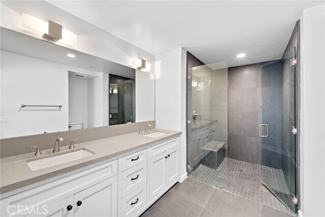 Building Photo - 31907 Crestwood Pl