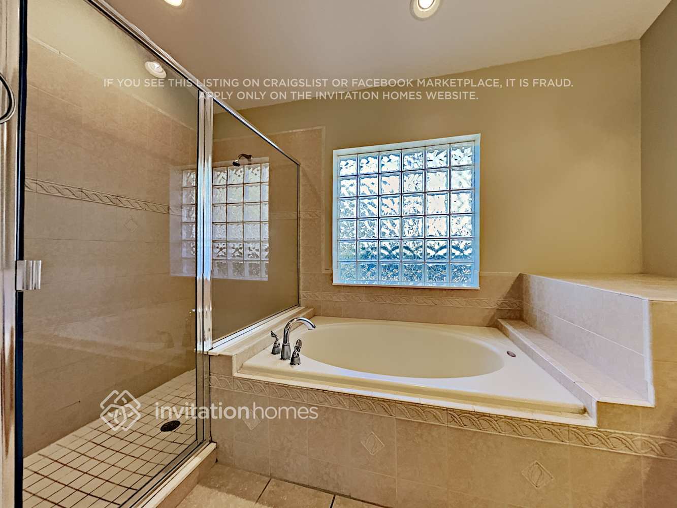 Building Photo - 899 Moonluster Dr