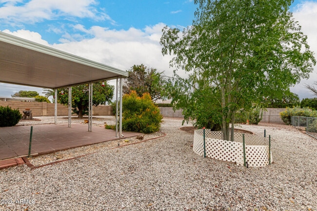 Building Photo - 10431 W Tumblewood Dr