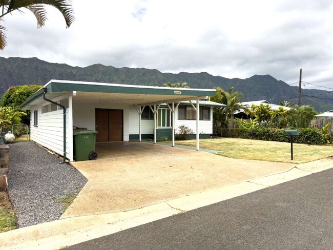 Primary Photo - Welcome Home to Waimanalo!