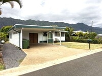 Building Photo - Welcome Home to Waimanalo!