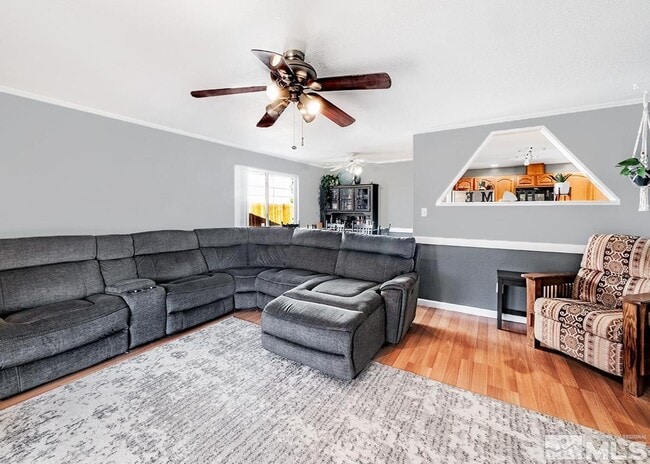 Building Photo - Immaculate Sparks Beauty