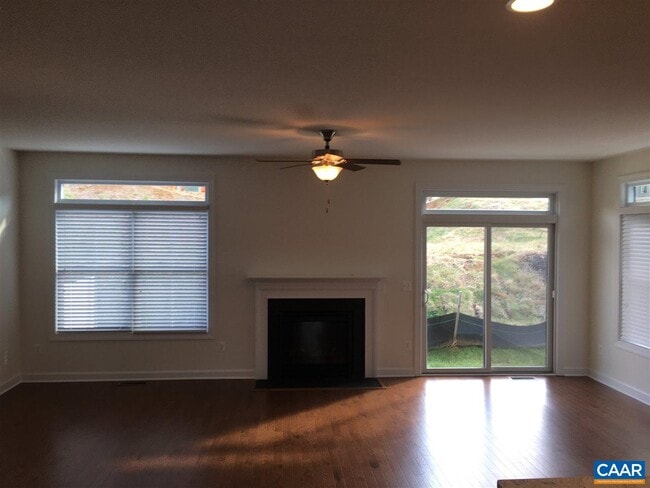 Building Photo - 1818 Marietta Dr