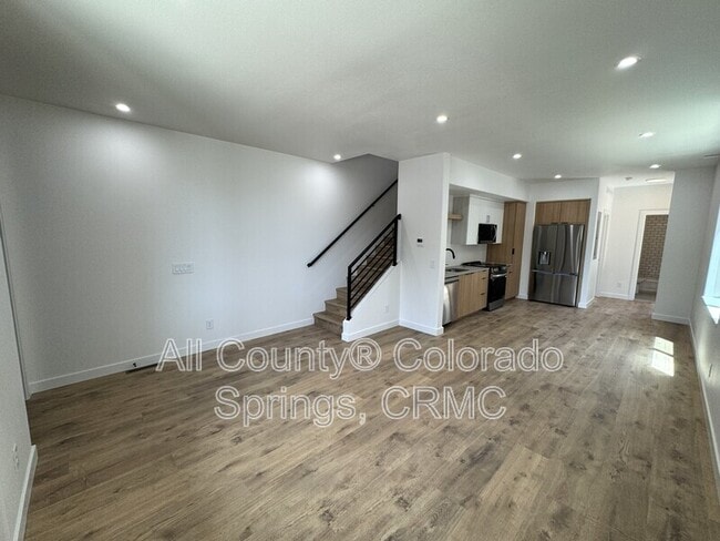 Building Photo - 2512 1/2 West Bijou Street