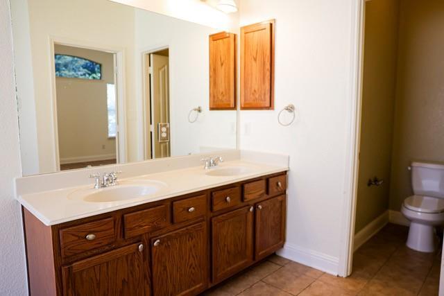 Building Photo - 3101 Spanish Oak Trail