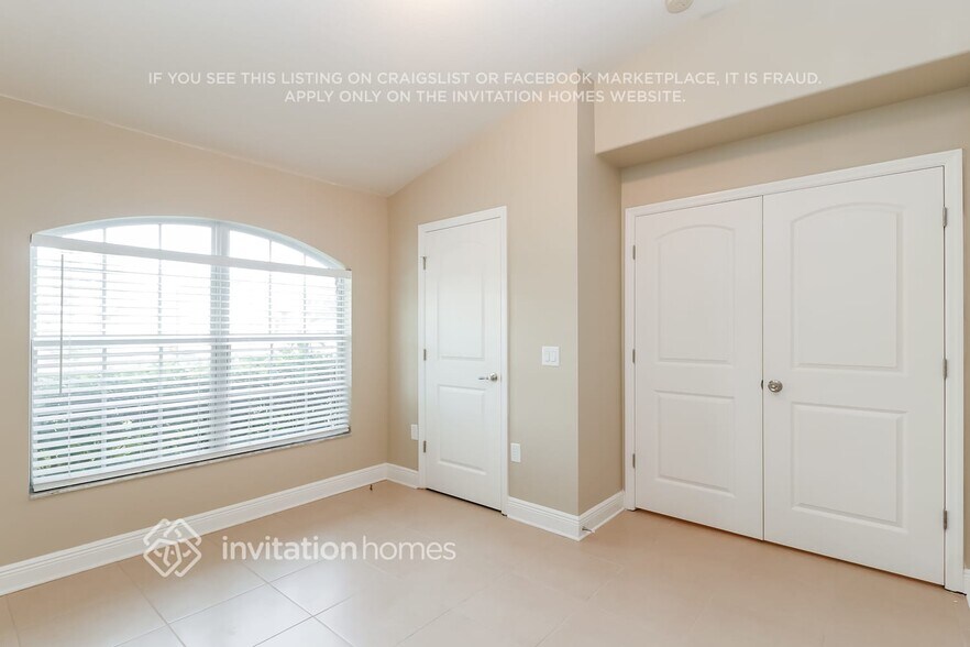 Building Photo - 9615 Jaybird Ln